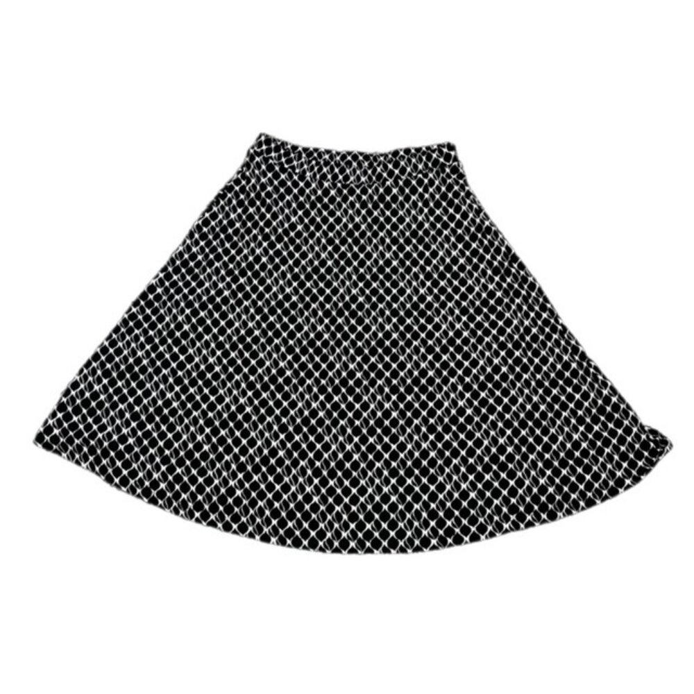 Gilli Skirt Black and White Size M Approximate measurements taken laying fl